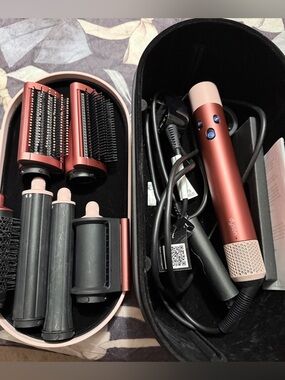 Dyson air wrap multi styler
